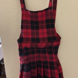 Red and black plaid dress NWOT never worn size medium